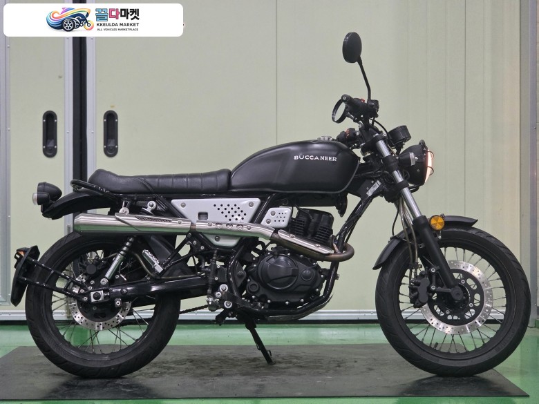 SSR 부캐너125 22년식 유로5 5천km무광블랙 최저가 판매합니다