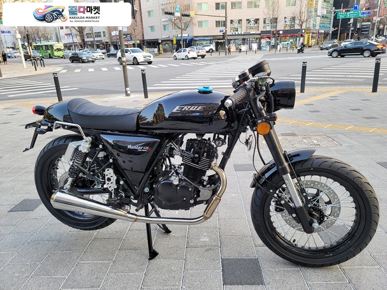 [80만원파격할인!]엘로이 헌터125S 유광블랙 (카드 16개월 무이자상담가능! 매입대차가능!)