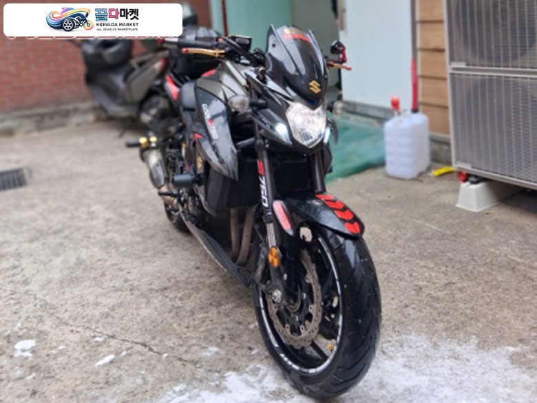 스즈키 GSX-S750 2019년식 44,@@@km 내용 필독
