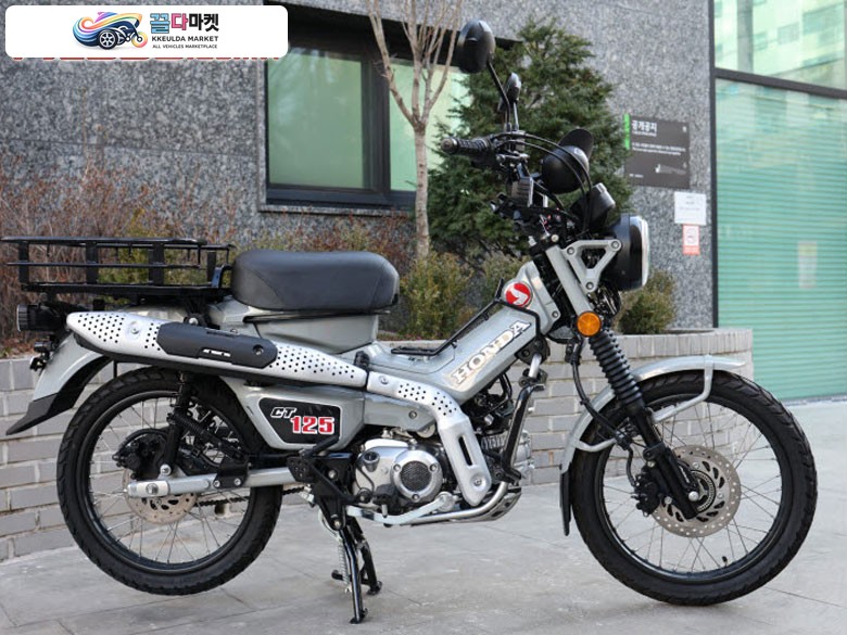 신차급 25년식 헌터커브 CT125 2,200km 2채 블박
