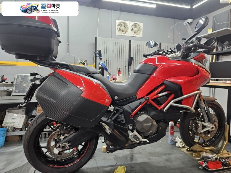 두카티 멀티950S 2020년 16,000KM 정품 삼박스