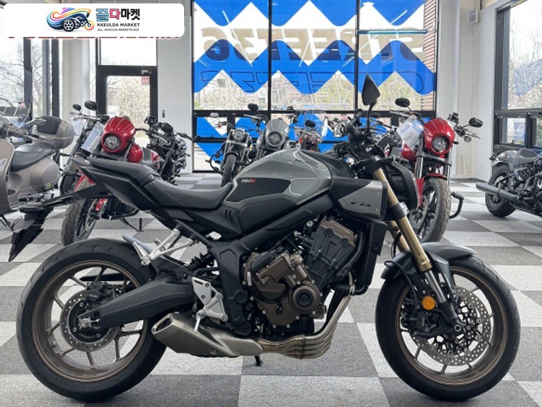 -스트리트36- 2025 혼다 CB650R E클러치 / 전국 최고가 매입,대차
