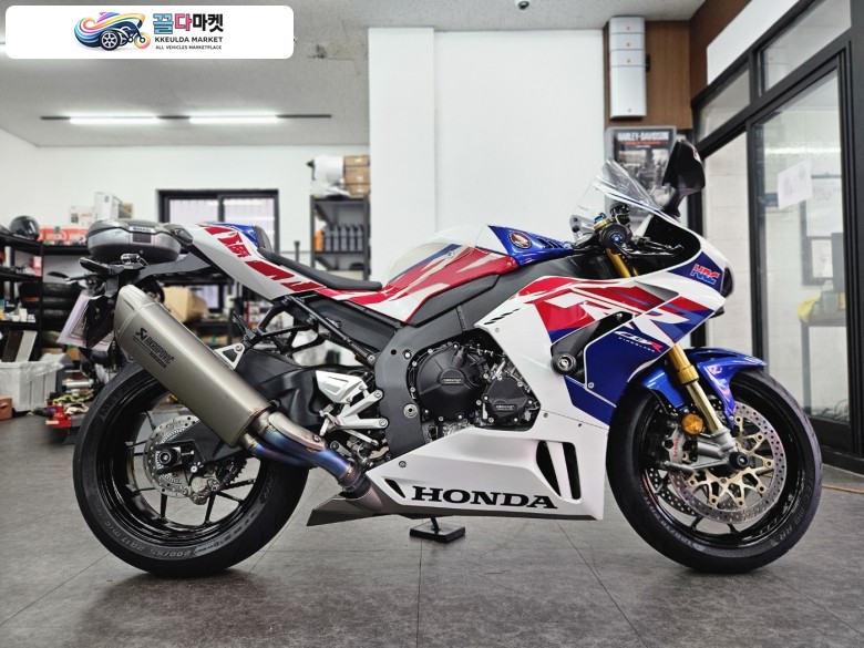 혼다코리아 정식매물  CBR 1000 RR-R SP 백장미 한정판 (전국중고오토바이 24시간 당일 최고가매입)