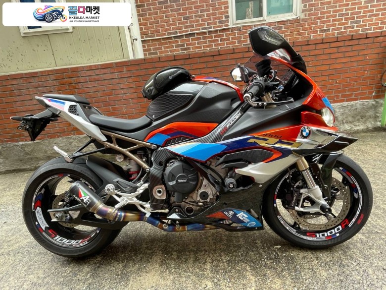 bmw s1000rr 2020년식 41,000km 1600만원 판매합니다.