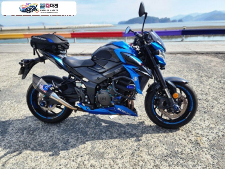 스즈끼 GSX-S750 19년 구변완료