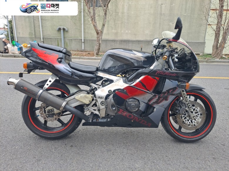 혼다 CBR400RR 판매합니다.