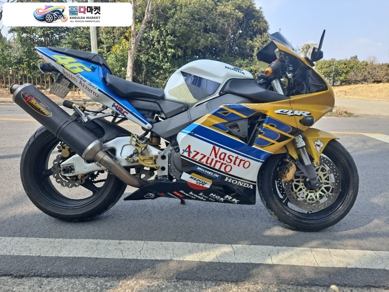 혼다 CBR954RR 판매합니다.