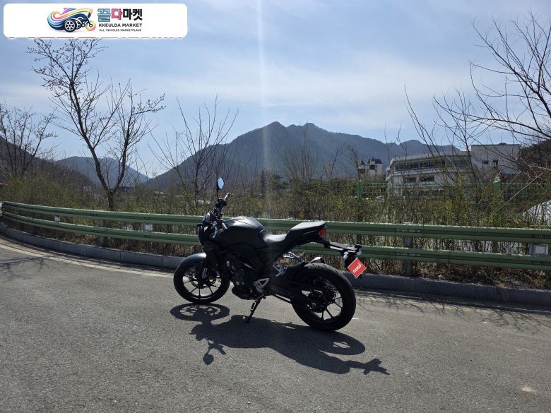 Cb300r 25년등록