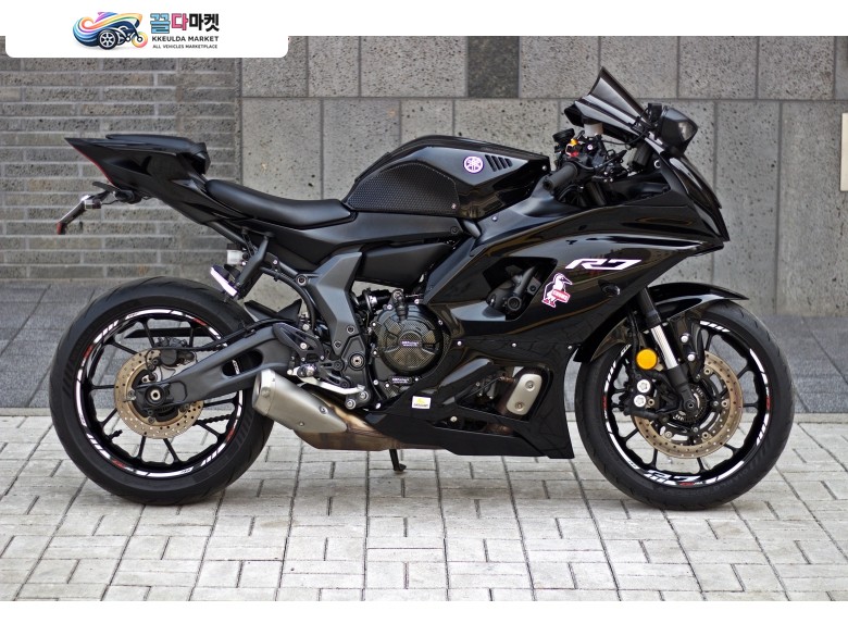 2024년 야마하 YZF-R7 판매합니다