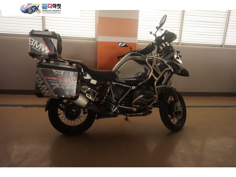 1250gsa 22년식 아이스 그레이/아크라 튜닝 판매