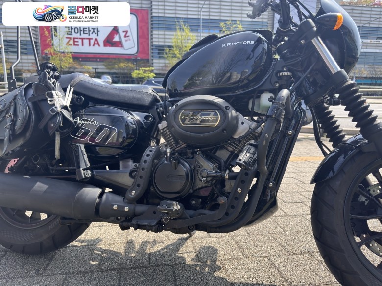 서울 24년식 아퀼라125 팝니다. 6000km