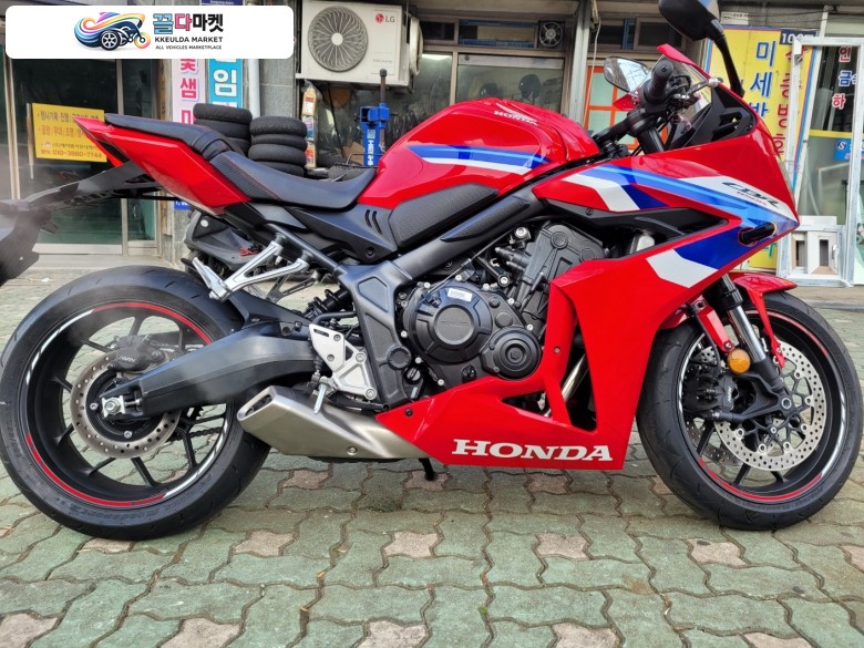 혼다 CBR650R 2024년 팔아요