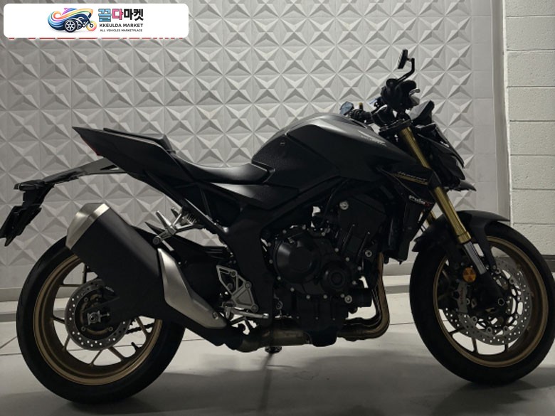 혼다 25년식 cb1000호넷 sp 1100km 신차급
