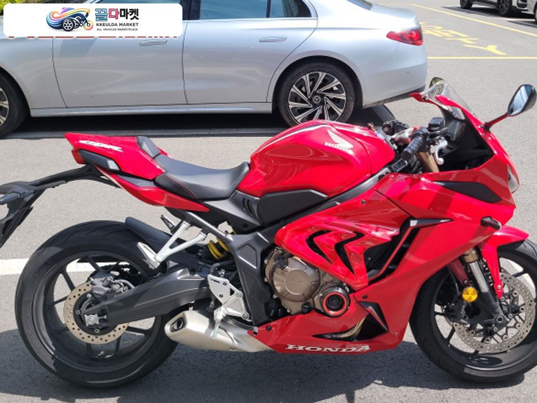 혼다 CBR650R 판매합니다.