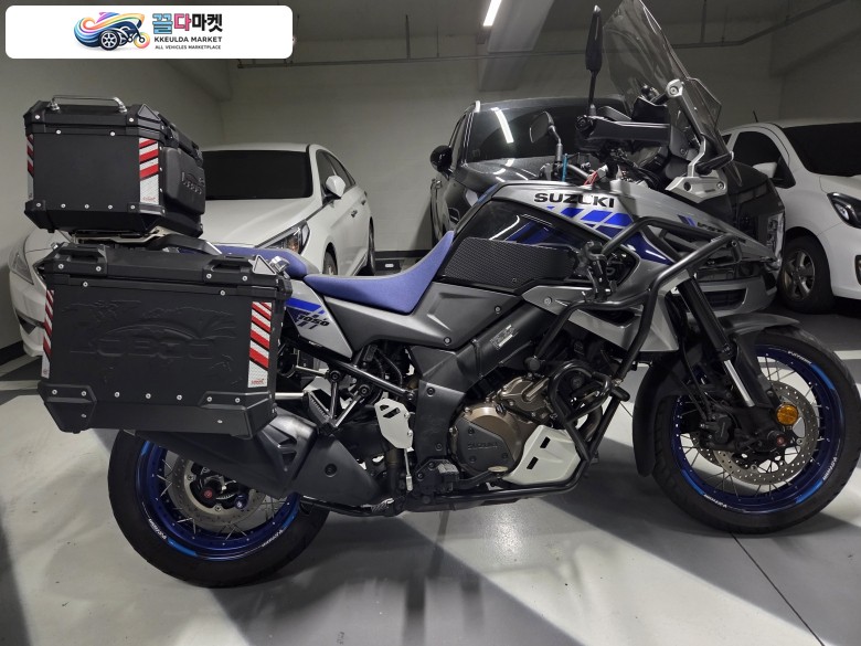 스즈키 V-STROM 1050 어드벤처 투어링