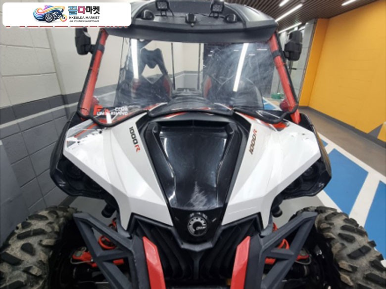 캔암메버릭 2015년 1000cc 판매합니다