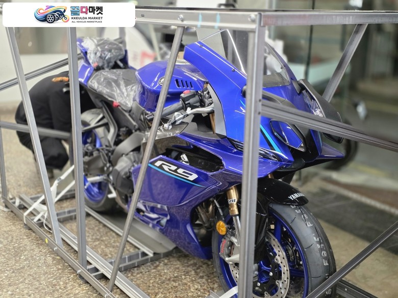 [수원동문모터스] YZF-R9 박스채팝니다~~