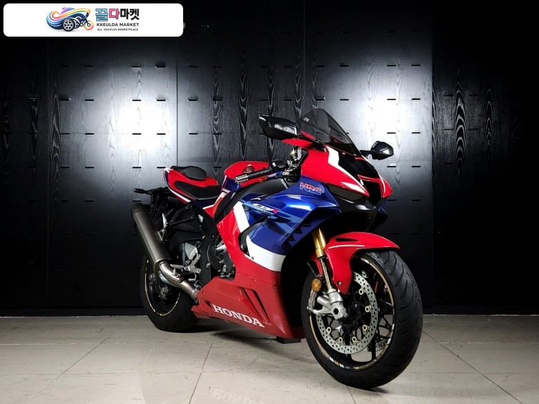 [혼다] CBR1000RR-R 파이어블레이드 SP 트리플알 스페셜 - 순정 아크라포빅 배기 탑재 - 무사고 관리잘된 깔끔한 중고 매물 -  정직한 매입과 최고가 대차를 도와드립니다