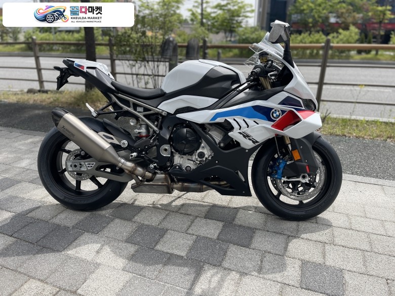 BMW S1000RR Mpkg 2026년식 판매합니다.