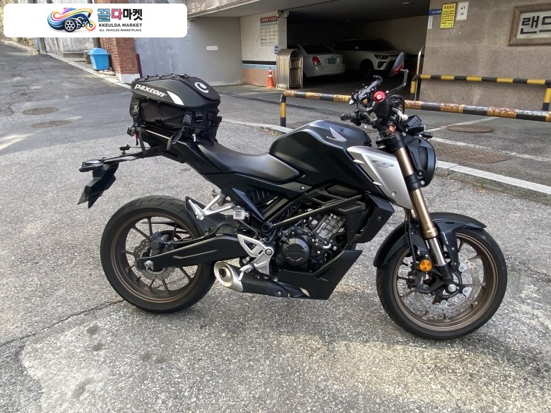 CB 125R / 22년식 / 8000KM / 사용검사 완료