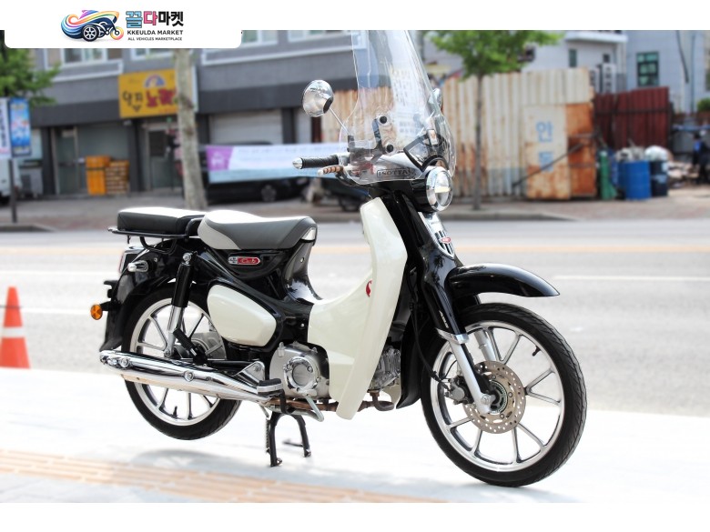 중고오토바이매입 전문 / 혼다 C125 ABS 1인신조 2천키로 무사고 판매 / 대차 환영 / 무이자 카드 할부