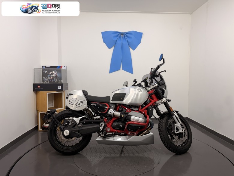 BMW R12nineT 옵션719 26Y 신차급 판매합니다