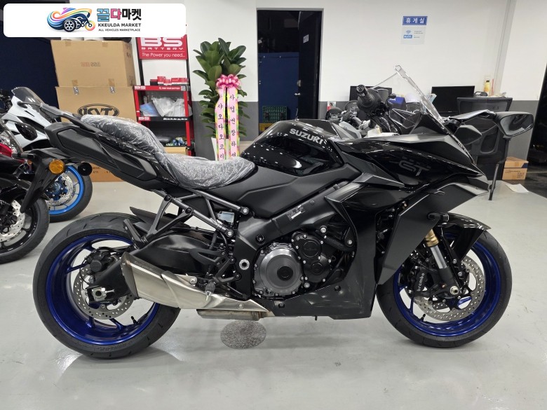 스즈키 S1000GT 26년식 신차판매합니다