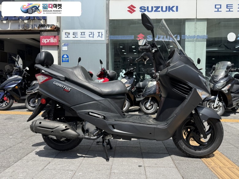 출퇴근 업무용에 적합한 그란투스 125 판매합니다