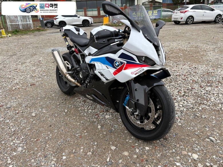 BMW S1000RR