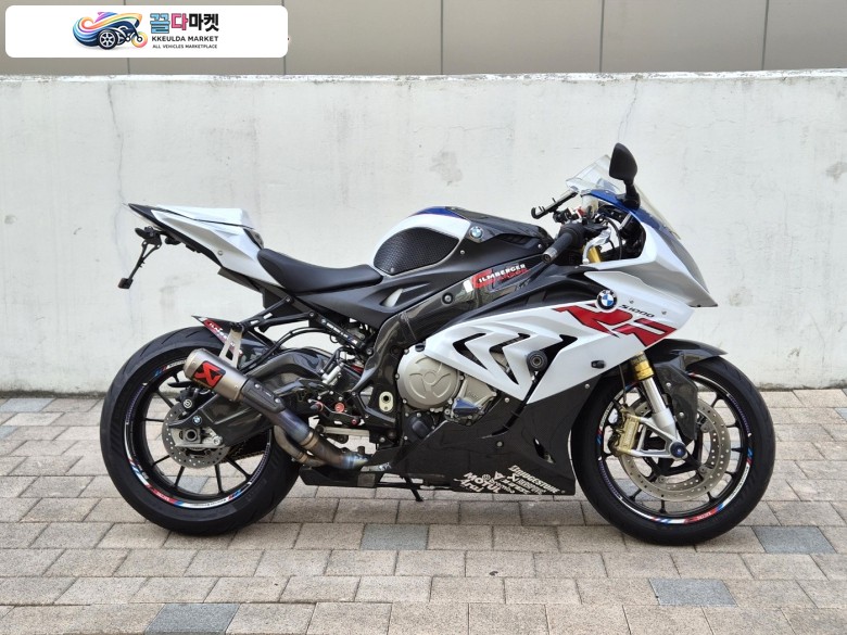 [사용검사,엔진수리완료] 2017 S1000RR 아크라풀배기 판매합니다.
