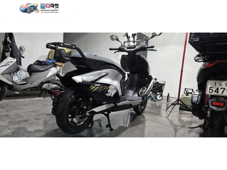 지호 AE8S+ 전기스쿠터 양도