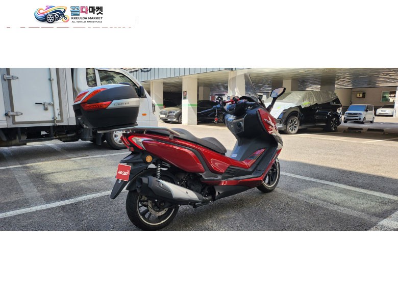 짧은키로수XQ250팝니다.