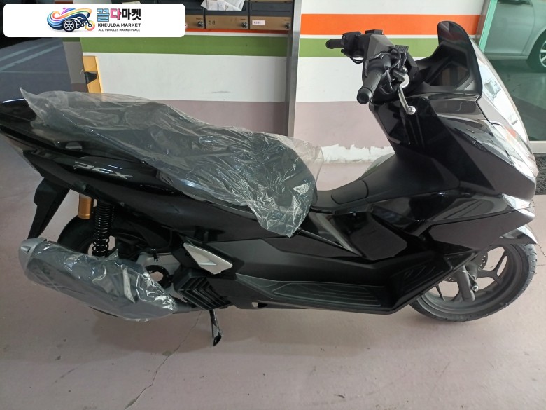 26년식 신차  PCX   팝니다