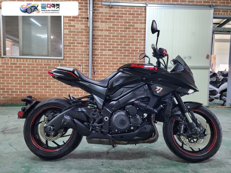 스즈키 GSX-S1000S 카타나 20년 4.6만km M4구변 블박등