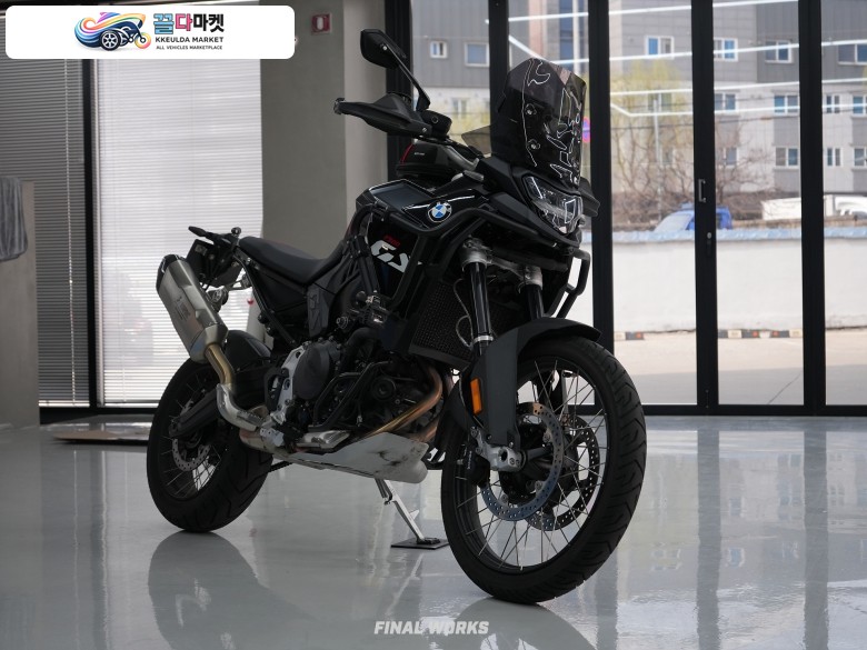 F900GS