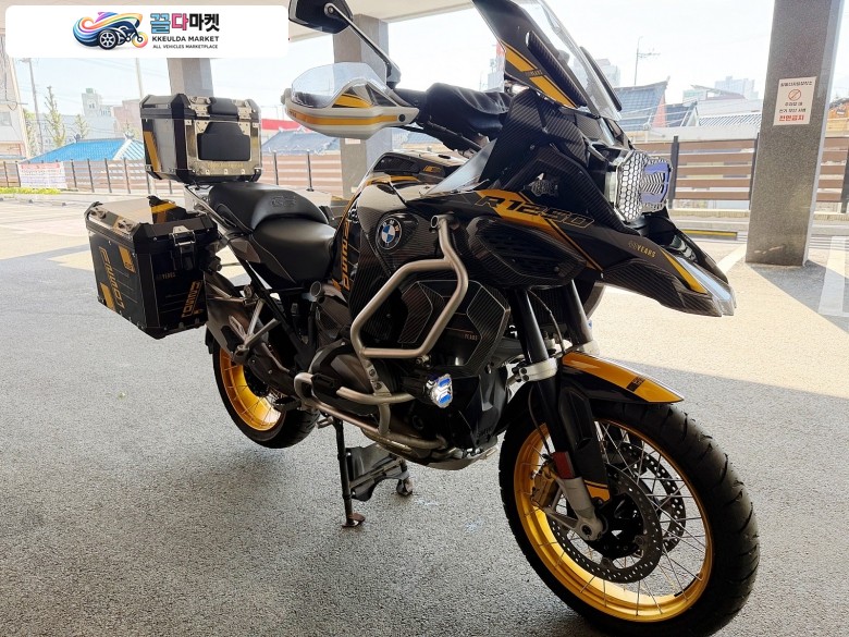 BMW R1250gsadventure hp모델 2020년식 풀옵션 판매합니다.일인신조
