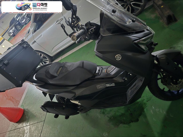 NMAX125 팝니다.