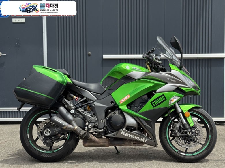 z1000sx / 17년식 사이드박스,머플러 구변 완료 최저가 판매합니다