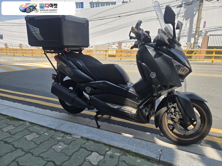 XMAX300 2021년식