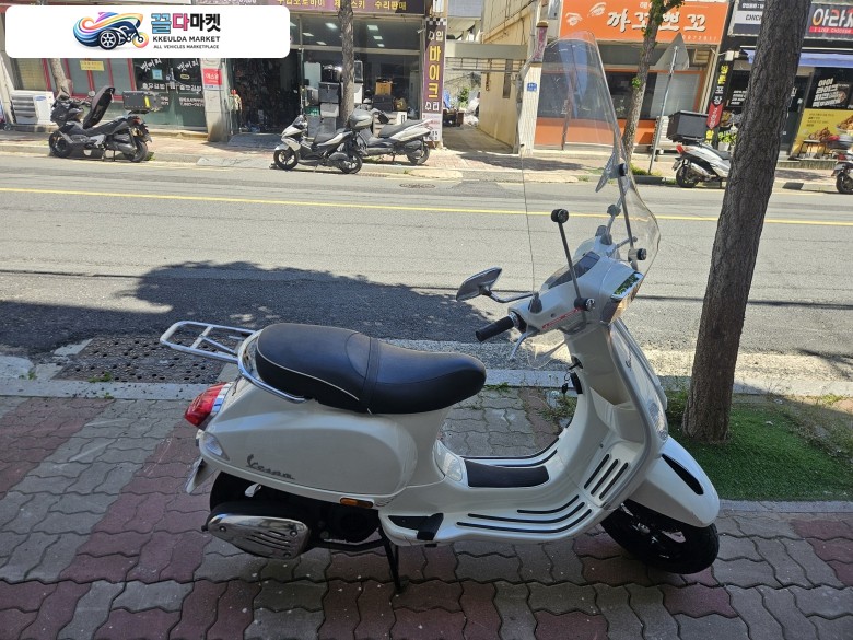 베스파 SXL 125 (Vespa SXL 125)