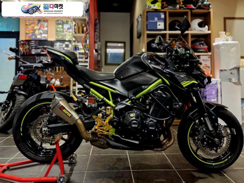 z900 민트급 풍옵션 최저가판매합니다^^