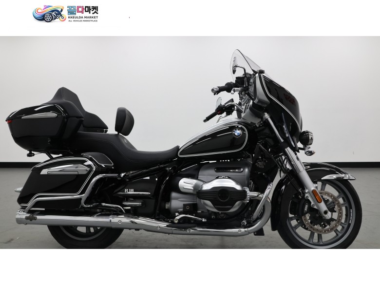 [ 매버릭바이크 ] / 화이트에디션 한정판, 반스앤하인즈 머플러 장착된 BMW R18 트랜스컨티넨탈(TC) 판매합니다.