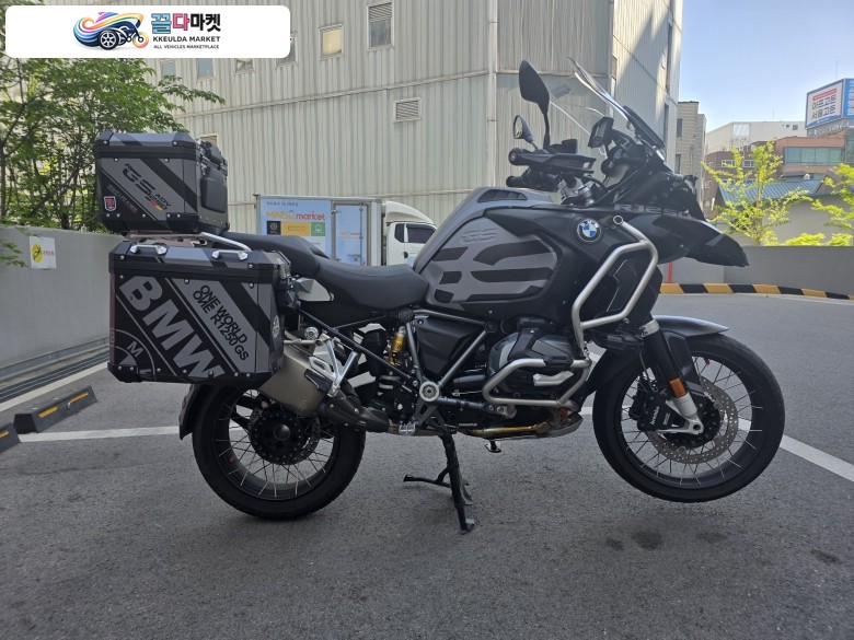 2023 BMW R1250GS 어드벤쳐