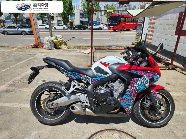 cbr650F팔아요