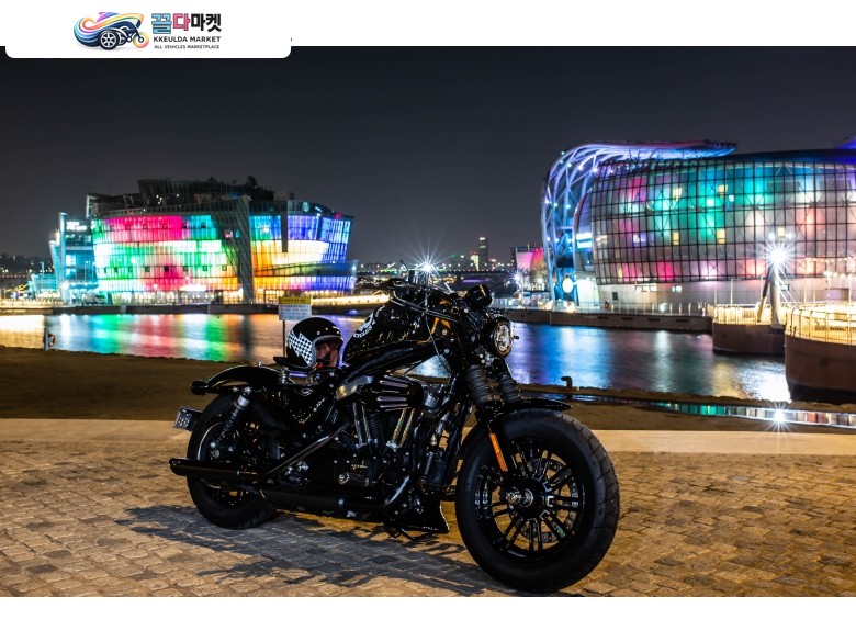 2019 포티에잇 바버커스텀