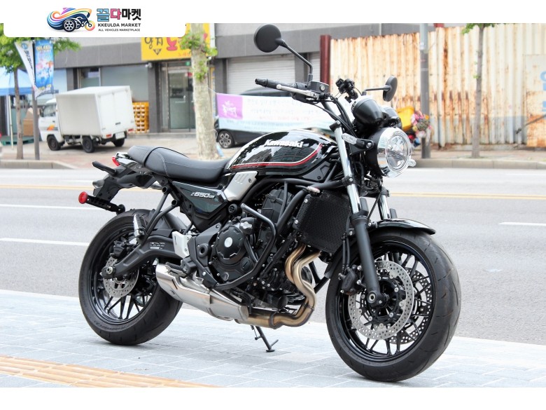 중고바이크매입 전문 / 가와사키 Z650RS ABS 200km 신차급 판매 26년 4월 출고 / 대차 환영 / 무이자 카드 할부