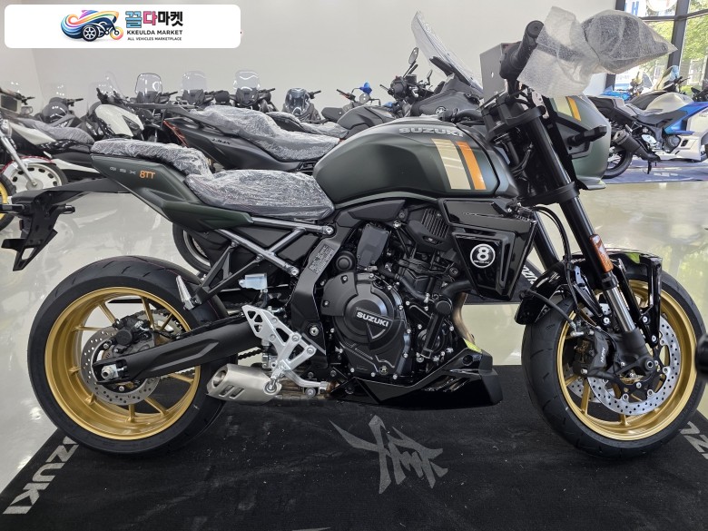 -진주신평오토바이-  -스즈키 GSX-8TT-   -2026년식 신차-