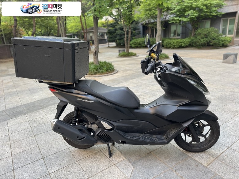 pcx125 24년 멧블랙 abs 배달풀셋팅 판매합니다