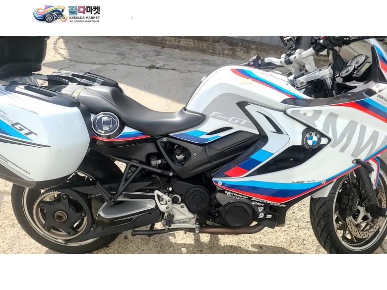 BMW F800GT 보냅니다