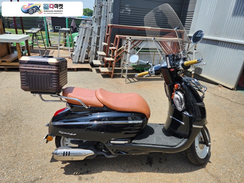 푸조 장고 125cc 판매 합니다.